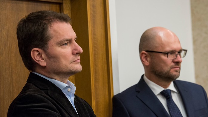Na udobrenie to nevyzerá. Igor Matovič chrlí statusy proti Richardovi Sulíkovi