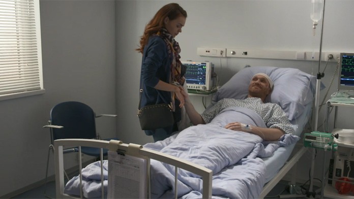 Jarovi sa postupne vynárajú detaily vzťahu s Lindou