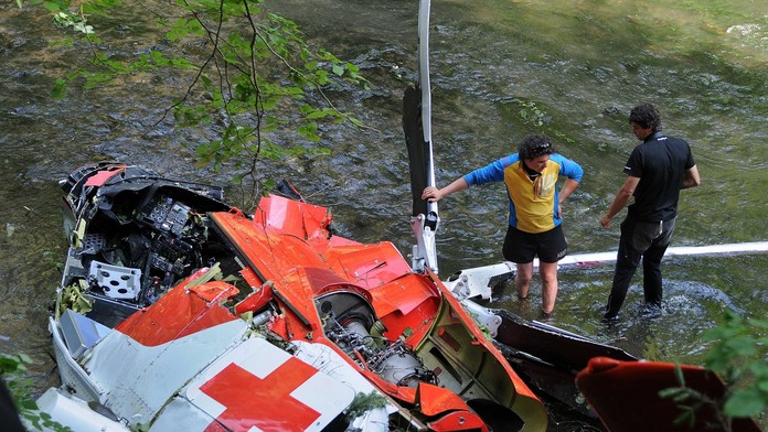 Pohľad na spadnutý vrtuľník v Slovenskom raji.
