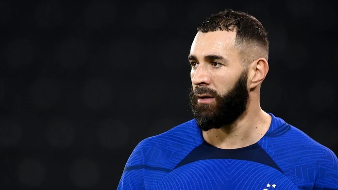 Obrovský problém pre obhajcov titulu deň pred MS. Benzema kvôli zraneniu nedohral tréning
