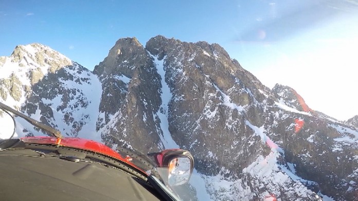 Nákupy budú pokračovať