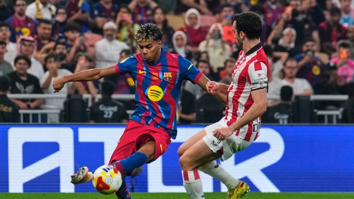 Barcelona nedala v semifinále Španielskeho superpohára Bilbau šancu. Rozhodnuté bolo už po polčase