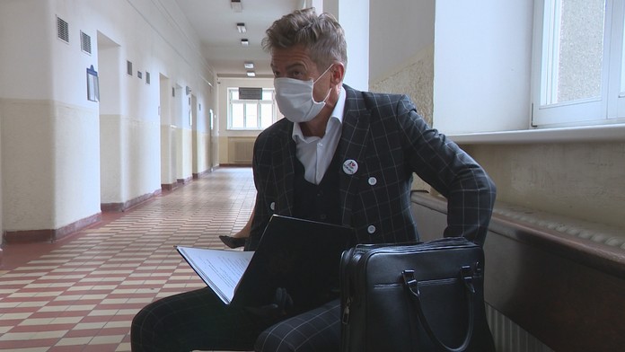 Sára zostala zaskočená