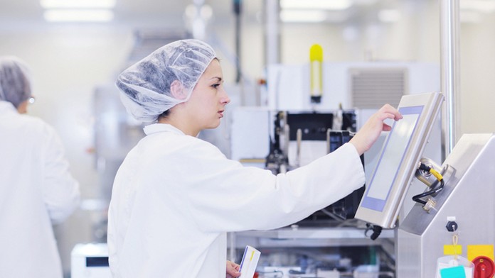 Súd s prokurátorom Trnkom.