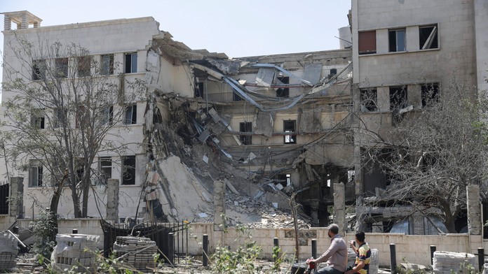 Lídri Izraela a Sýrie sa po rozsiahlych útokoch údajne dohodli na prímerí