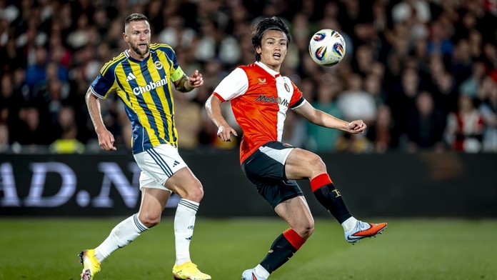 Škriniar kapitánom Fenerbahce proti Feyenoordu. V slovenskom súboji sa tešil viac Sauer