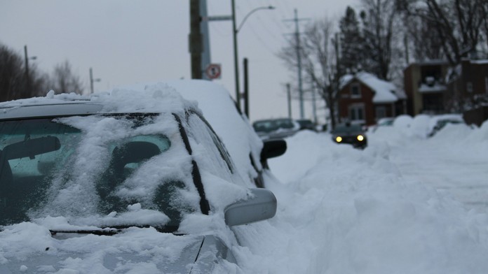 Čo robiť so zamrznutou kvapalinou do odstrekovačov? Servis nepotrebujete