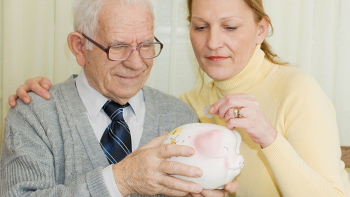 Podvodníci okrádajú dôchodcov