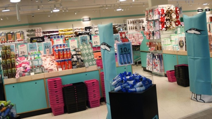 Reťazcom s lacným tovarom opäť pribudne konkurencia. Na Slovensko mieri ďalší hráč