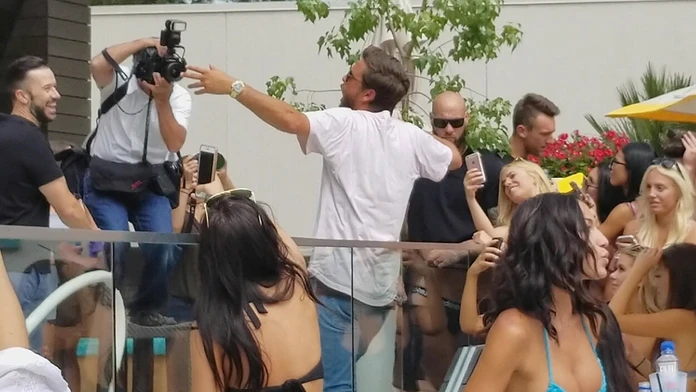 Scott Disick na párty.