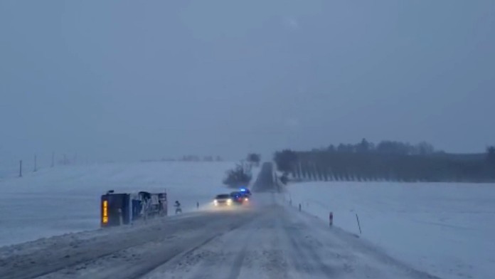 Česko zasiahlo silné sneženie a vietor