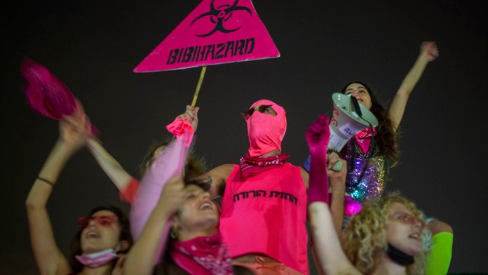 Grécko zasiahol medikán