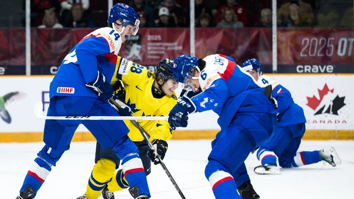 Momentka zo zápasu Slovensko - Švédsko na MS juniorov