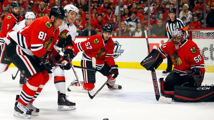 Hokejisti Chicaga zvíťazili v zápase zámorskej NHL na domácom ľade nad Ottawou 3:0.