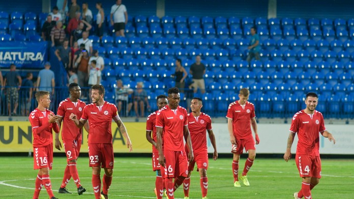 grafika so zdrojom.jpg