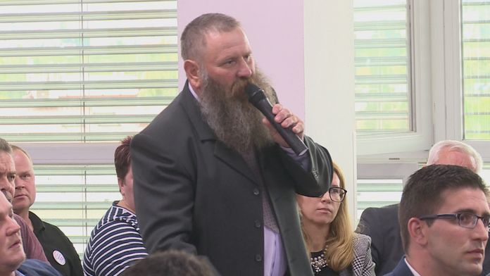 Farmári verzus ministerka Matečná