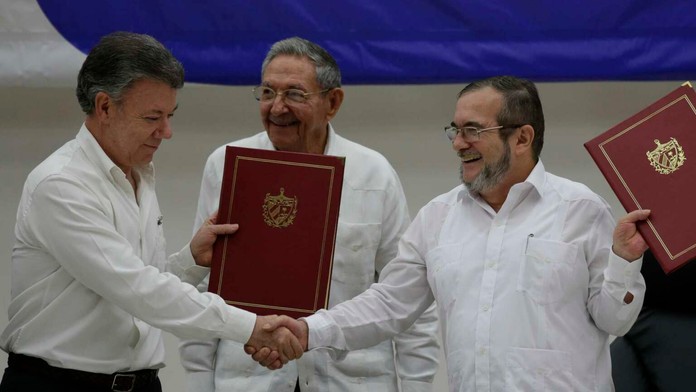 Kolumbijská vláda a Revolučné ozbrojené sily Kolumbie (FARC) podpísali dohodu o prímerí..jpg