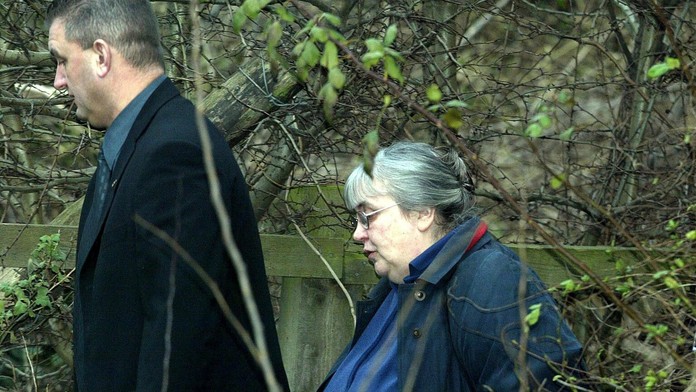 Primrose Shipmanová vdova po Dr. Haroldovi Shipmanovi.