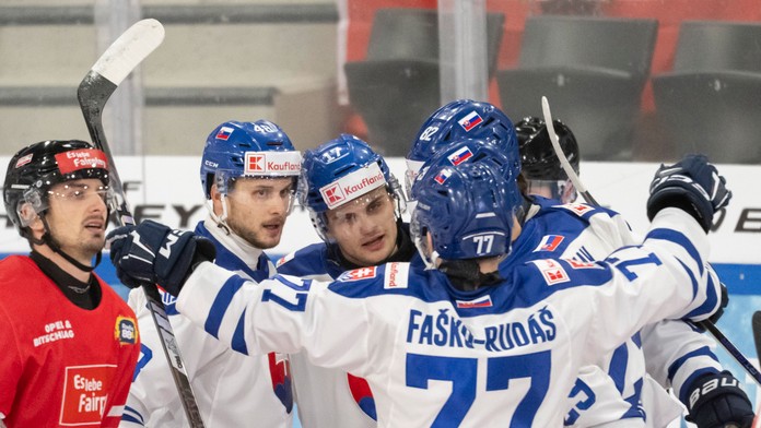Slovensko má za sebou úspešný vstup do Nemeckého pohára. Proti Rakúsku sa hetrikom blysol Sukeľ