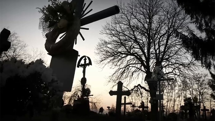 Záhada z východného Slovenska. V 80. rokoch tam mali vykopať upíra