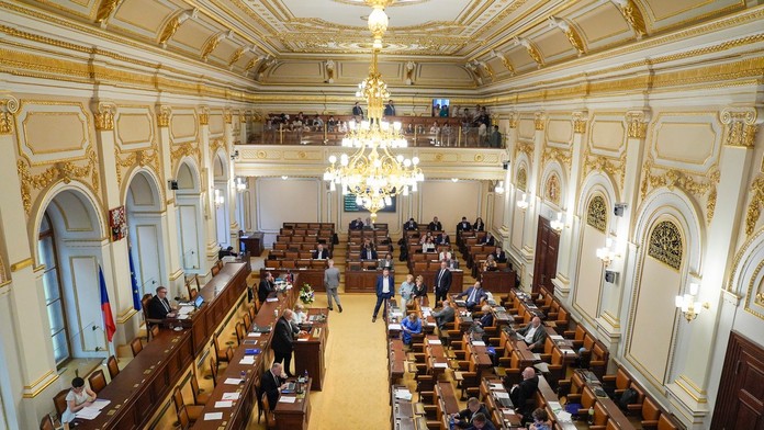 Ustanovujúca schôdza Poslaneckej snemovne českého parlamentu bude 3. novembra