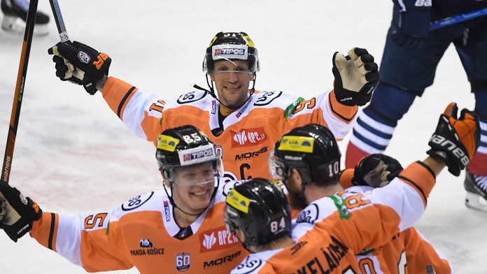 Zaváhanie Nových Zámkov nevyužili. Košice zabránili Slovanu odpútať sa na čele tabuľky