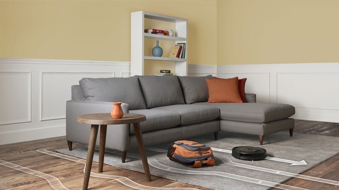 Navigácia medzi prekážkami.