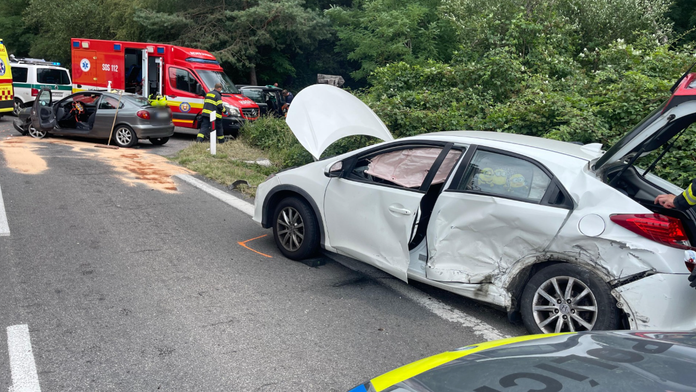 Nehoda medzi Stupavou a Lozornom