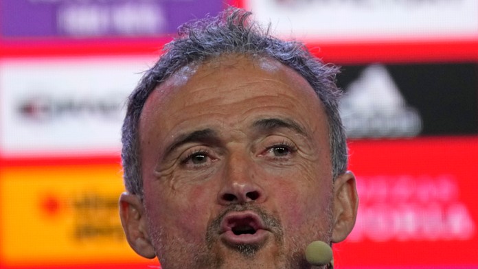 Enrique dal pred rokom Španielom domácu úlohu. Po vypadnutí z MS sa vyjadril k svojej budúcnosti