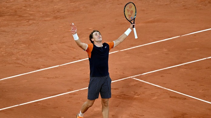 Čo nevyšlo vlani proti Nadalovi, môže teraz proti Djokovičovi. Ruud mieri do finále Roland Garros