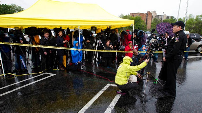 Predmestia hlavného mesta USA boli za posledných 24 hodín dejiskom troch prípadov streľby ozbrojenca na otvorených priestranstvá