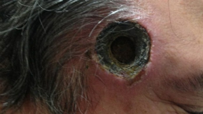 article-2600537-1CF534D900000578-73_634x421 (1).jpg