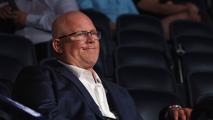 Bol jedným z najlepších priateľov Pavla Demitru. Bývalý hviezdny útočník NHL sa dočká obrovskej pocty