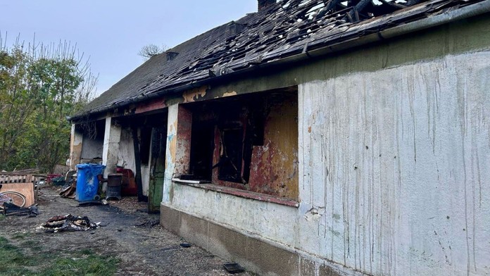 Požiar neďaleko Komárna.