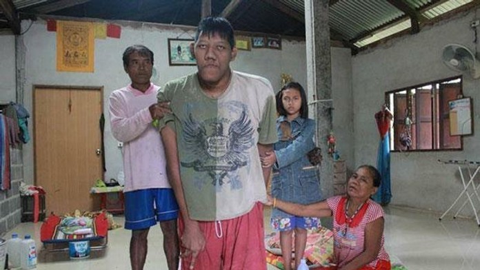 CTW5kSpUsAAjzRf.jpg large.jpg