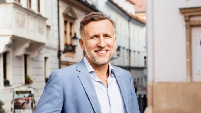 Na snímke Martin Winkler, ktorý ohlásil kandidatúru na primátora Bratislavy.