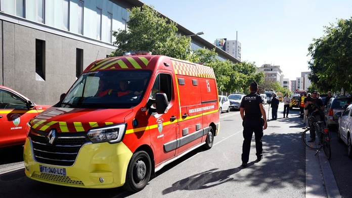 Streľba v obľúbenom francúzskom letovisku: Dvaja mŕtvi a šesť zranených