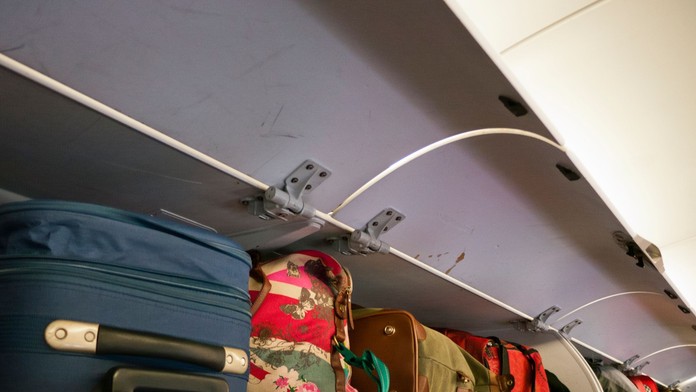 Známa letecká spoločnosť obmedzuje príručnú batožinu. Zadarmo už len minibatoh menší než v Ryanairi
