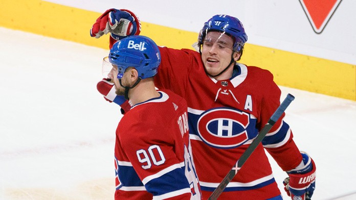 Tomáš Tatar a spoluhráč Brendan Gallagher.