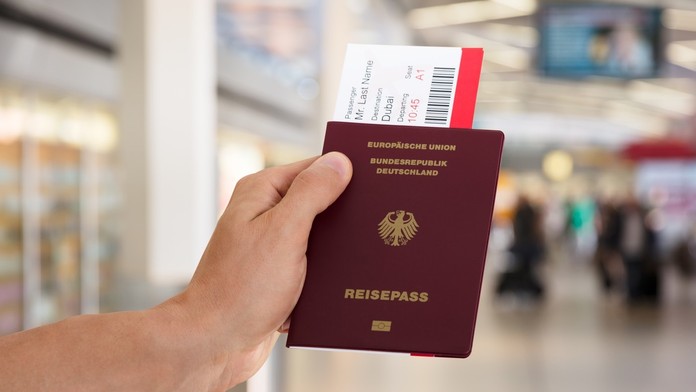 Do lietadla bez papierov