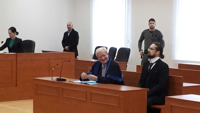 Pavel Francouz z Colorada proti New Jersey.