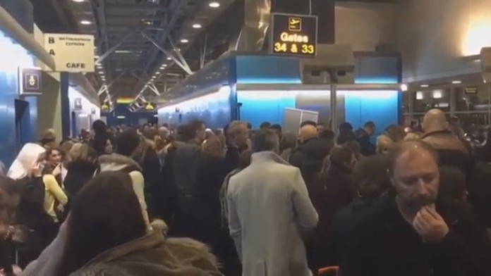 Britský herec Jamie Dornan.