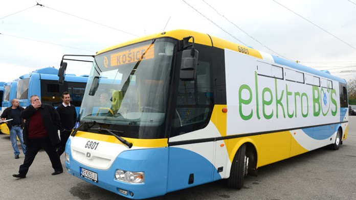 Elektroautobus je súčasťou MHD v Košiciach.