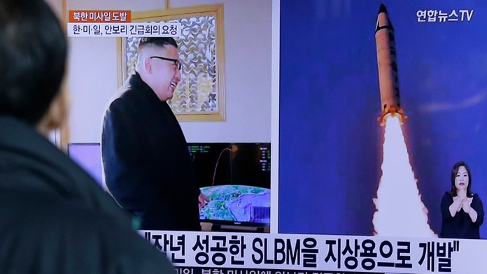 Kim Čong-un bol prítomný pri odpálení rakety Pukguksong-2