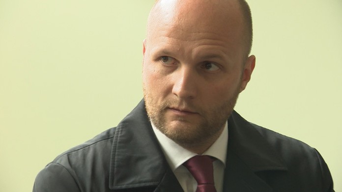 Zľava Artturi Lehkonen, Shea Weber a Ben Chiarot z Montrealu oslavujú gól proti Washingtonu.