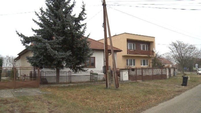 Detský domov vo Veľkých Kozmálovciach