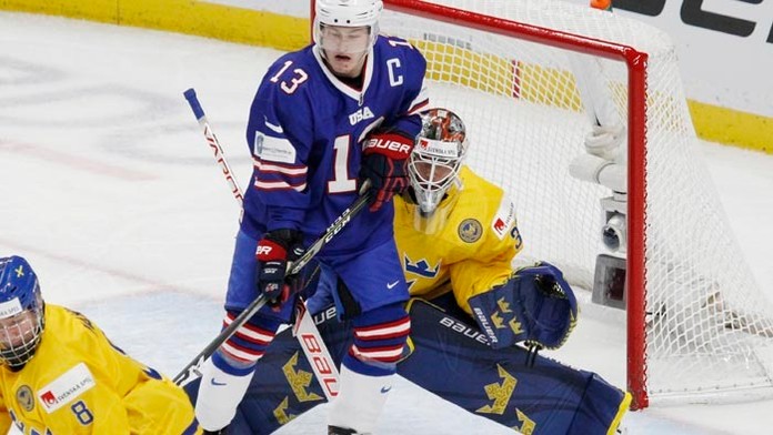 Hokejisti Kanady zvíťazili v druhom semifinále na majstrovstvách sveta hráčov do 20 rokov nad Českom.