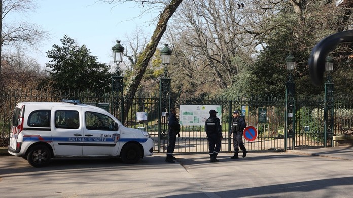 V parížskom parku našli ďalšie časti ľudského tela vrátane hlavy