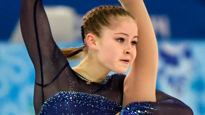 Ruská krasokorčuliarka Julia Lipnická na archívnej snímke zo ZOH v Soči v roku 2014.