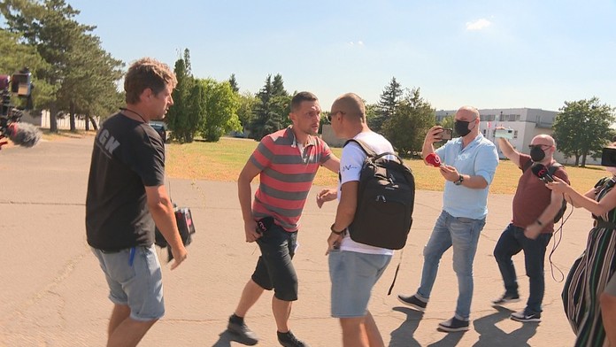 Siskár Tóth sa dostal v Pezinku do konfliktu s redaktorom RTVS. 